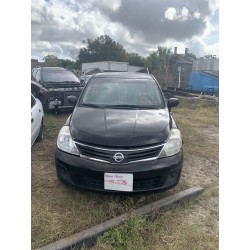 Nissan 2011 Versa