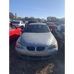 BMW 2006 530i
